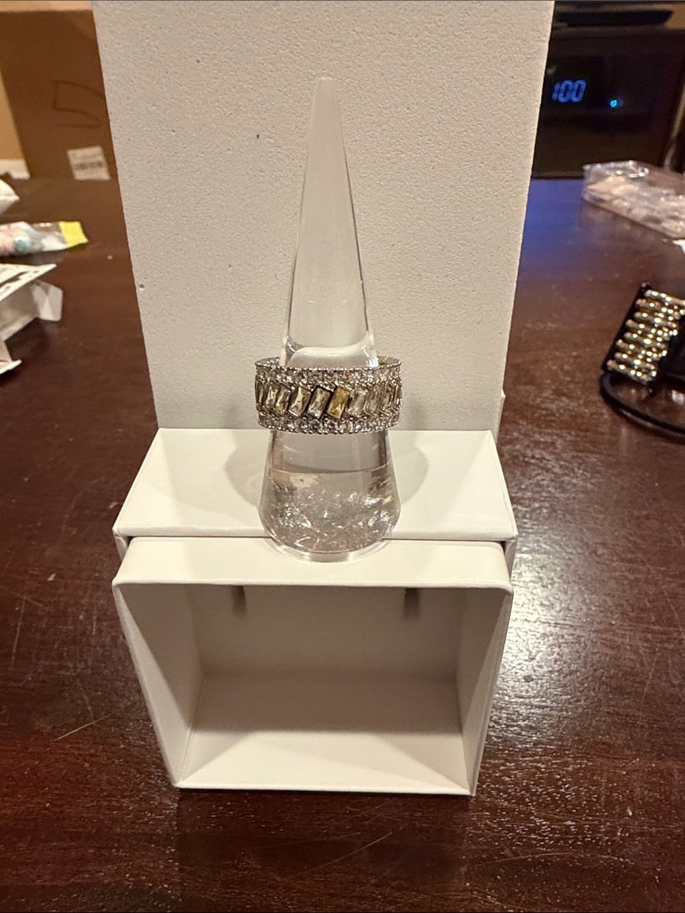 Lemon on Rhodium Band